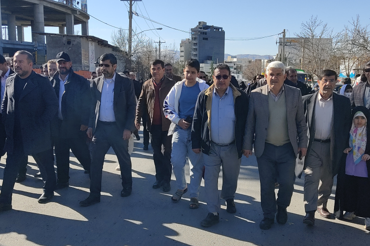 حضور پرشور دانشگاهیان دانشگاه یاسوج در راهپیمایی باشکوه ۲۲ بهمن